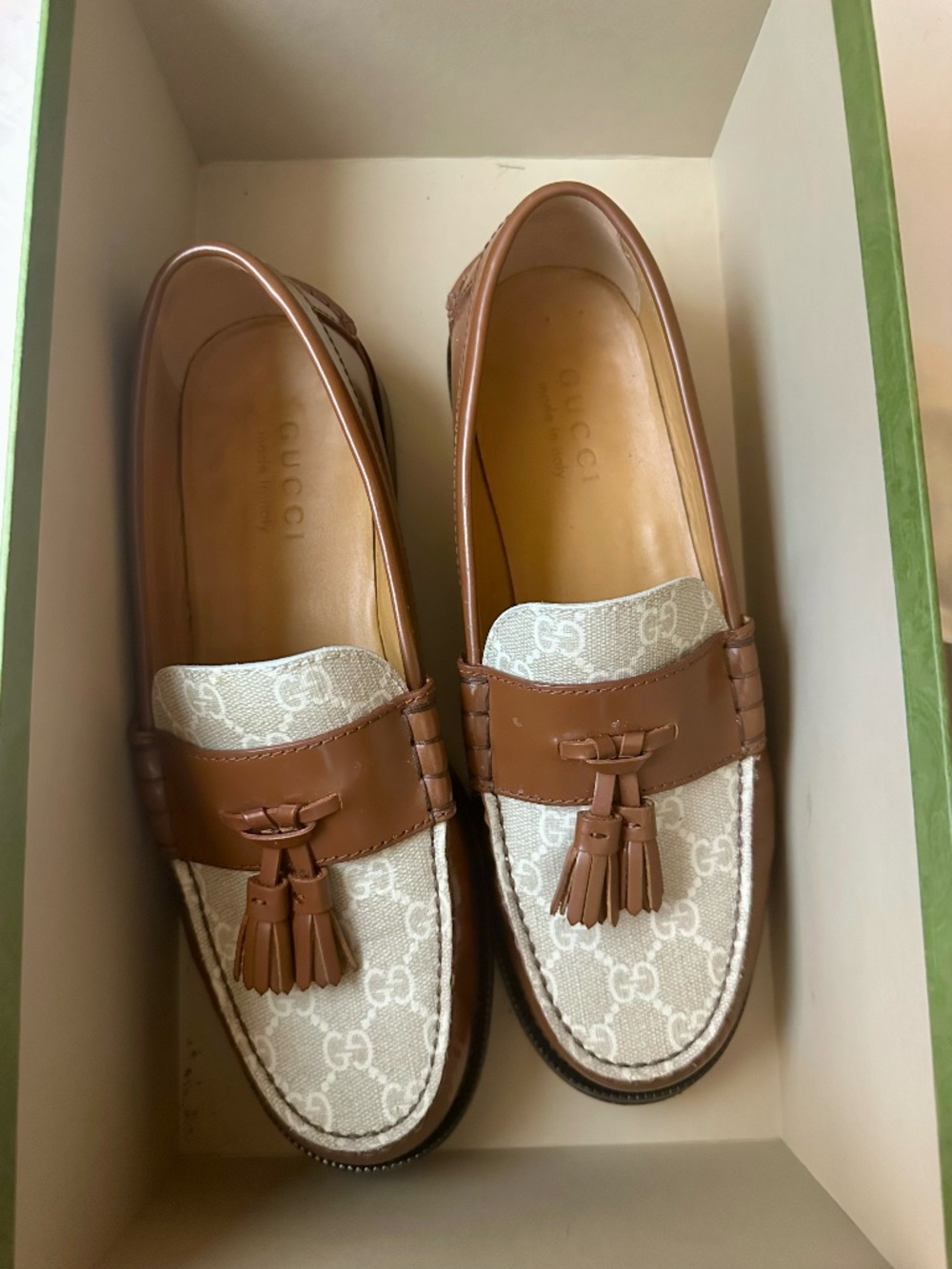 GUCCI GG Monogram Loafer With Tassel (+ original box and dust bags) - Picture 2 of 5